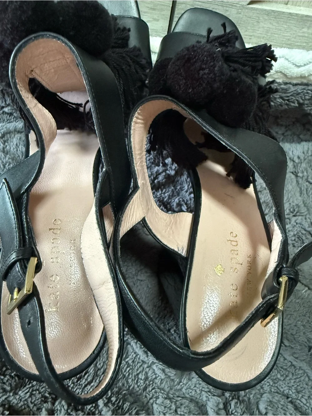 Kate Spade New York-Black leather boho tassel block sandals - “Central Too”(8)